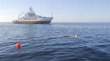 Uutta automaattista kauko-ohjattavaa merentutkimuslaitetta testataan merentutkimusalus Arandalla Itämerellä.