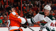 Mikael Granlund ja Luke Schenn.