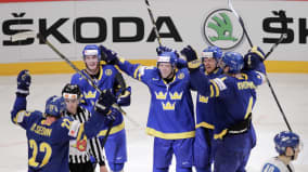 Ruotsi juhlii 2-0 -maalia.