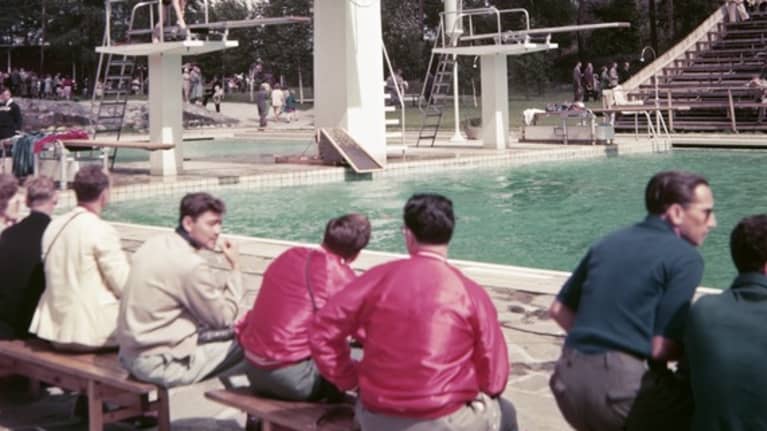 Olympialaiset 1952 uimahyppääjät uimastadionin tornissa