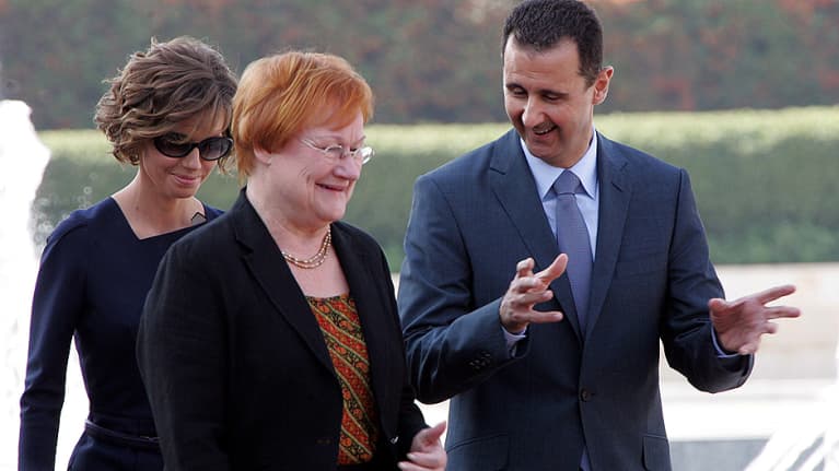Syyrian presidenttin Bashar al-Assad ja tämän vaimo Asma Assad sekä Tarja Halonen.