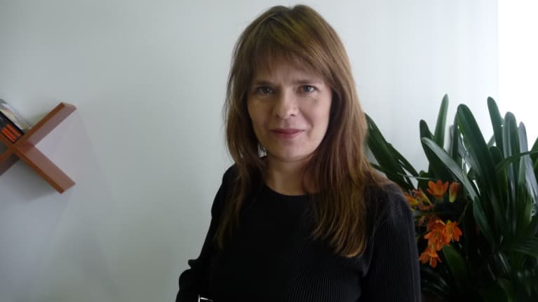 Kuopiolaissyntyinen Maria Heiskanen on Ruotsin arvostetuin näyttelijä | Yle