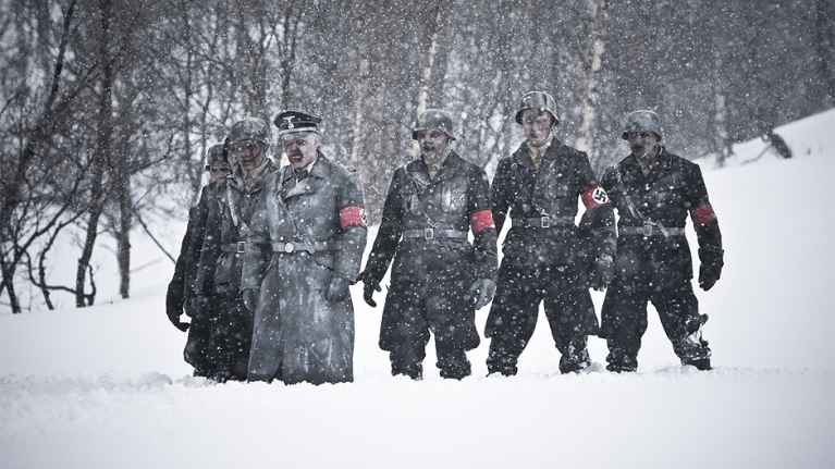 Kuva Tommy Wirkolan elokuvasta Død Snø.