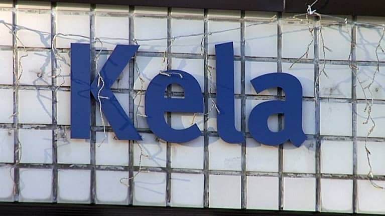 Kelan logo tulkkauspalvelukeskuksen seinässä.