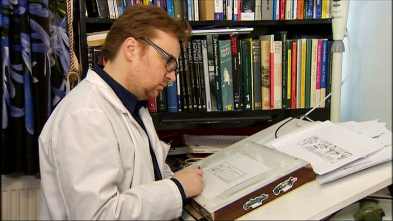 Fingerporin käsikirjoittaja ja piirtäjä Pertti Jarla.