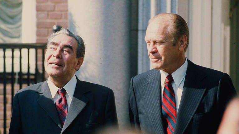 Pääsihteeri Leonid Brezhnev ja presidentti Gerald Ford