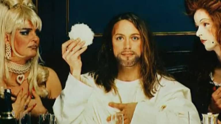 Yksityiskohra yhdestä Elisabeth Ohlsonin Jeesusta esittävästä valokuvasta Ecce Homo -näyttelystä.