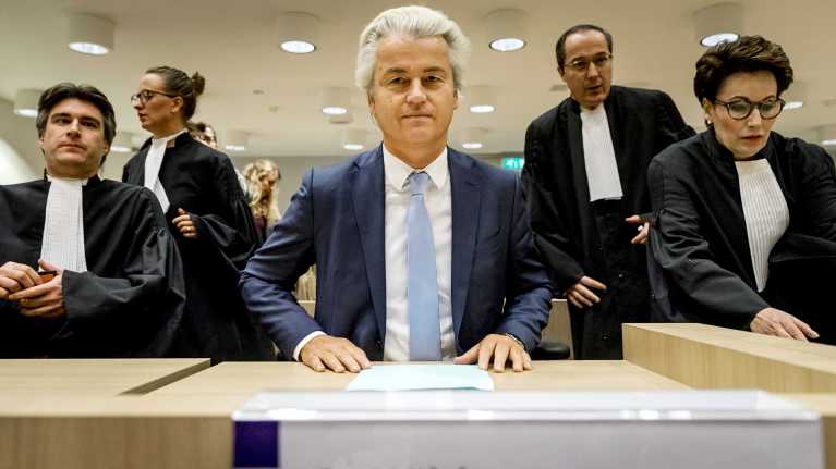 Geert de Wilders oikeudenkäynnissä Hollannissa 23. marraskuuta.