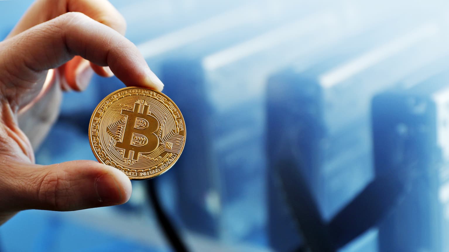 Tullin outo ongelma: huumekauppiaalta takavarikoitujen bitcoinien arvo  nousi taivaisiin – nyt ne nähdään jo turvallisuusriskinä | Yle