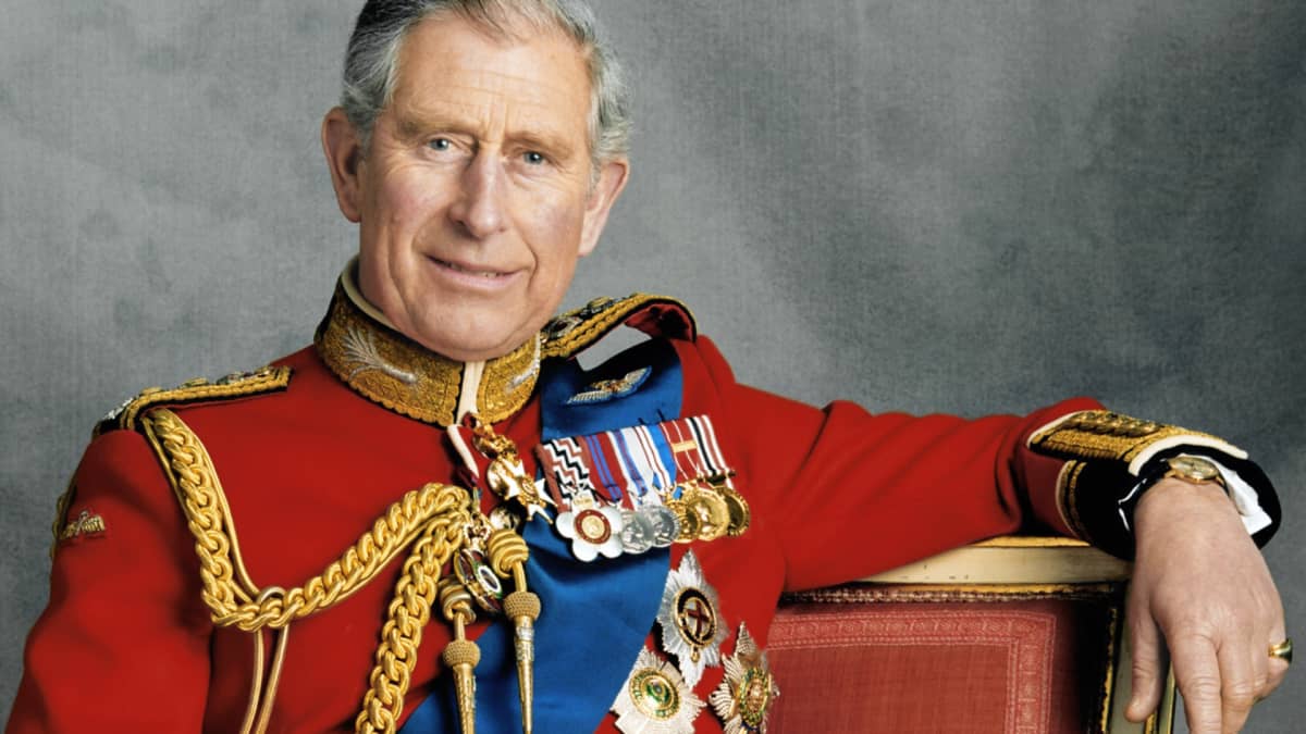 Britannian uuden kuninkaan Charles III:n elämä kuvina
