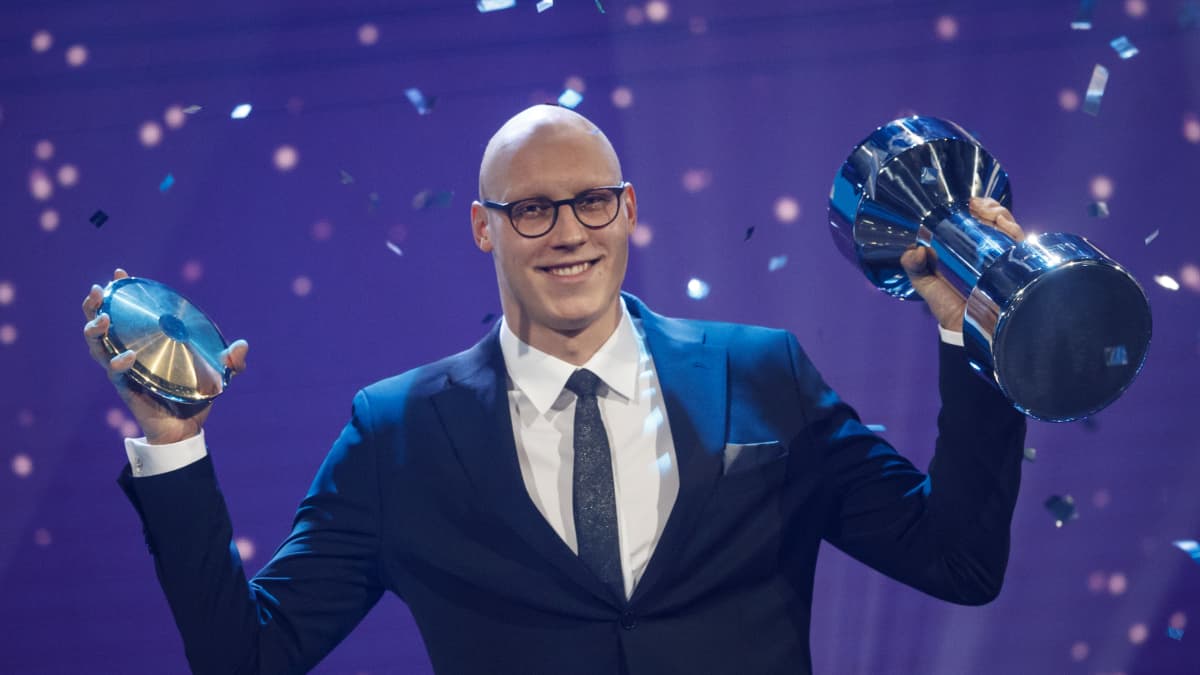 Vuoden urheilija Matti Mattsson kiitti tunteikkaasti perhettään