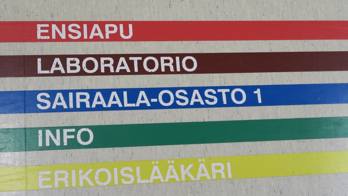 Nokian terveyskeskuksen opasteita