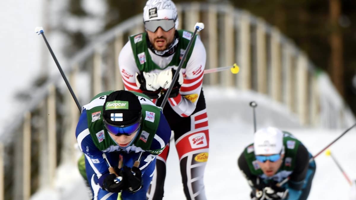 Eero Hirvonen ja kumppanit kuvassa