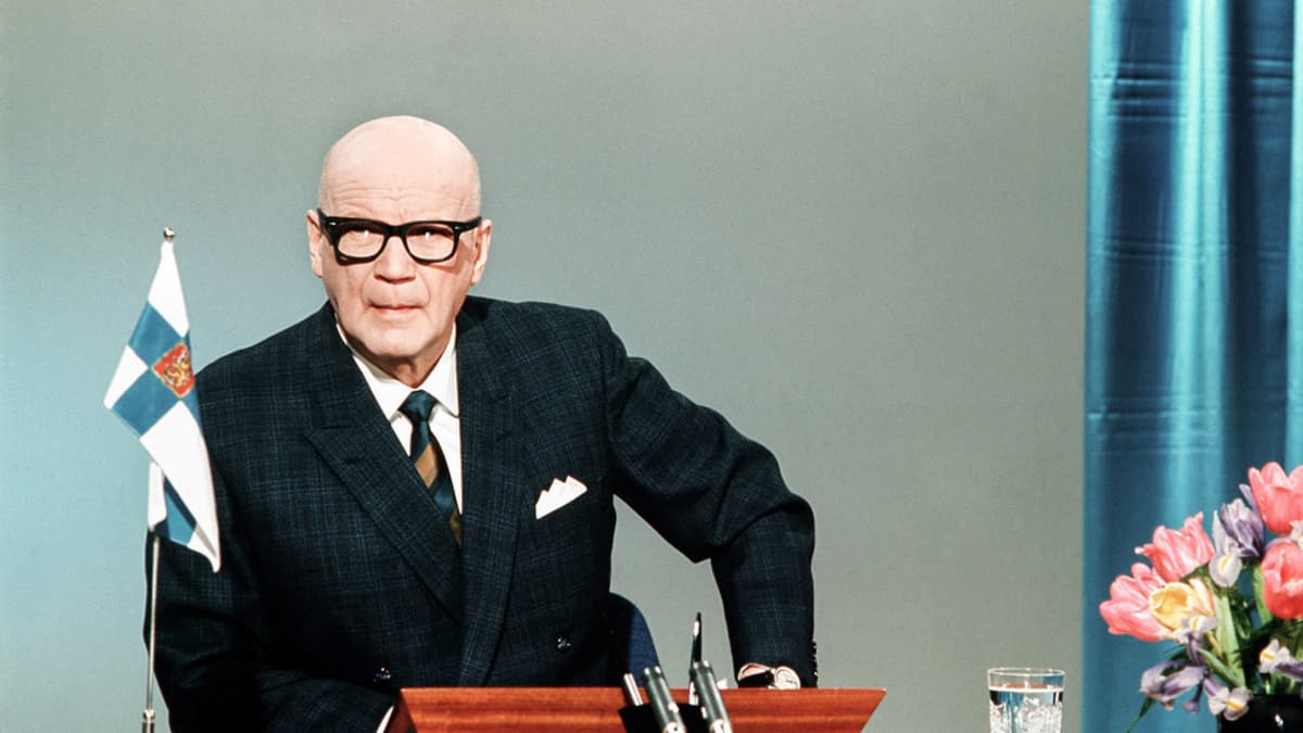 presidentin uudenvuodenpuhe Presidentti Urho Kekkonen 1.1.1972