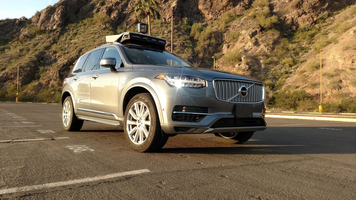 Kuljetuspalveluyhtiö Uberin kuva sen robottiautosta.
