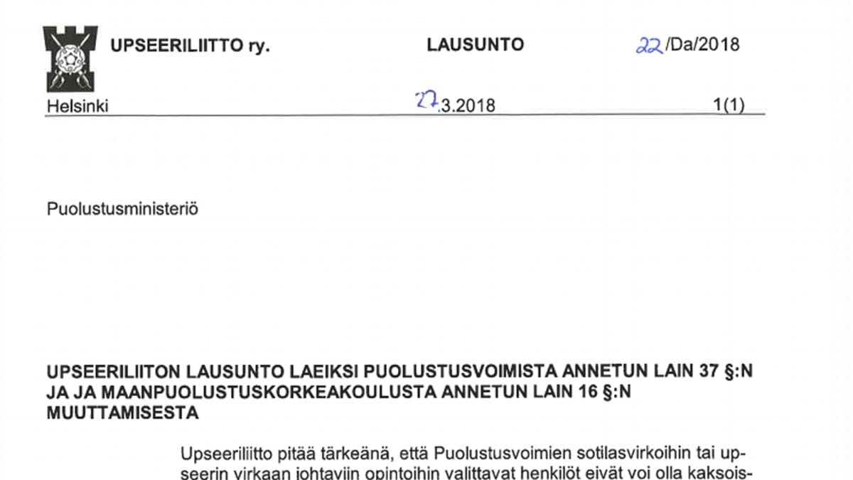 Yksityiskohta upseeriliiton lausunnosta.