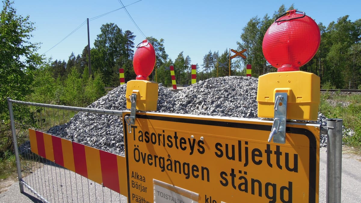 Skogbyn onnettomuustasoristeys Raaseporissa 31.5.2018.