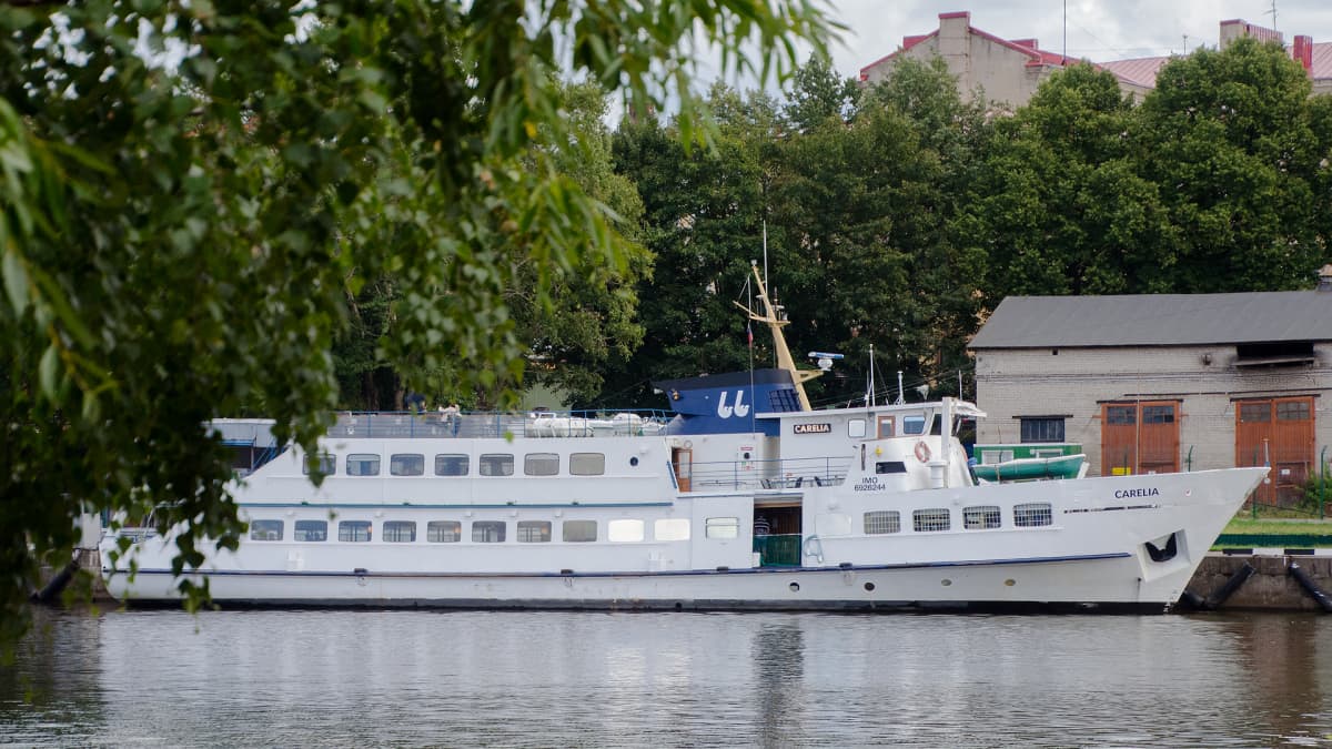 M/S Carelia Viipurin satamassa.
