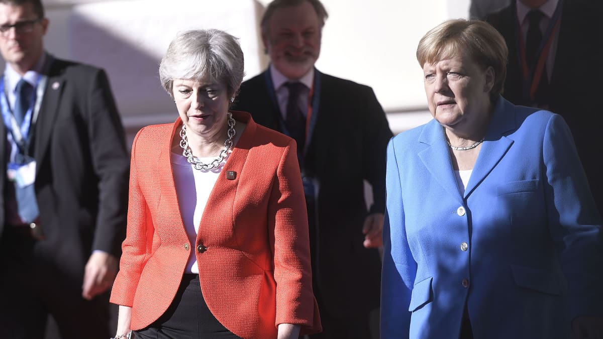 Theresa May ja Angela Merkel Salzburgissa, Itävallassa syyskuussa 2018.