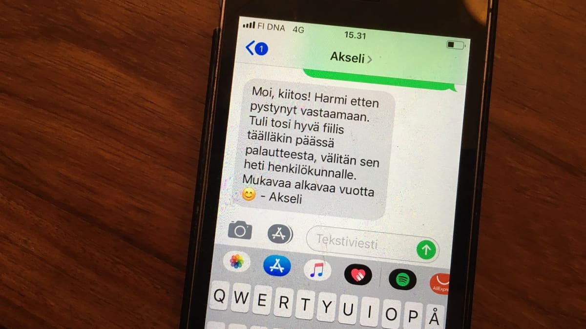 Tekstiviesti.