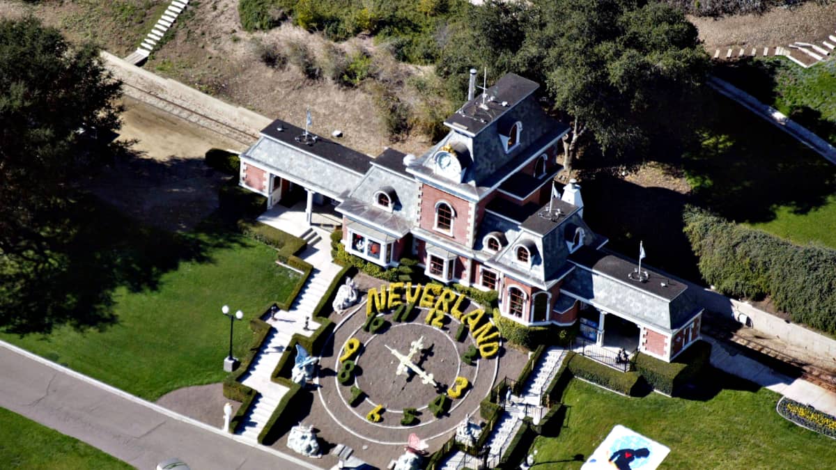 Michael Jacksonin Neverland-kiinteistö Santa Ynezissa vuonna 2003.