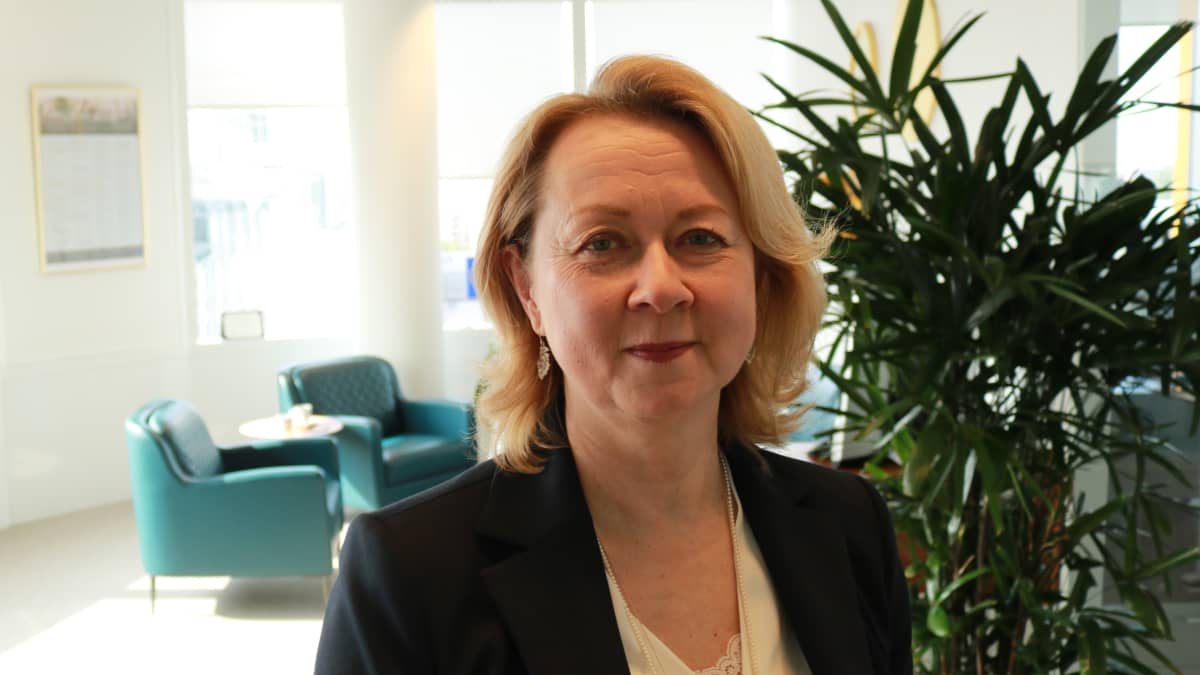 Leena Maria Linnus on Euroopan parlamentin logistiikasta ja rakennuksista vastaava pääjohtaja.