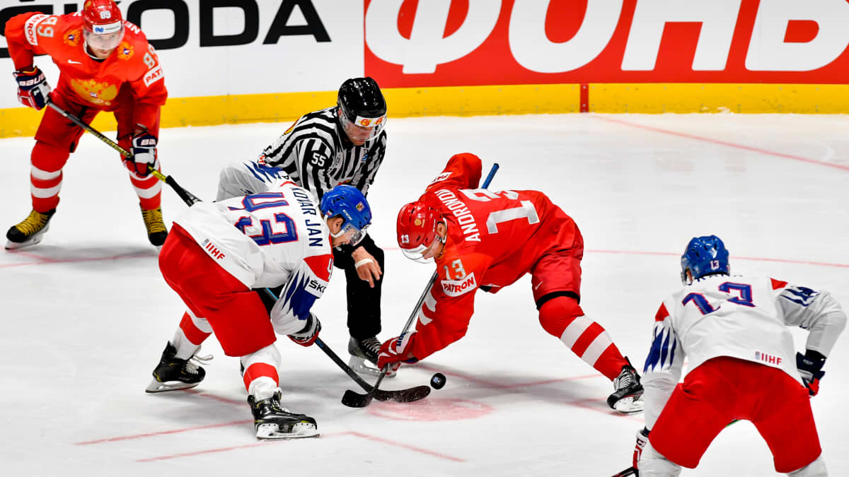 Sergei Andronov aloituksessa
