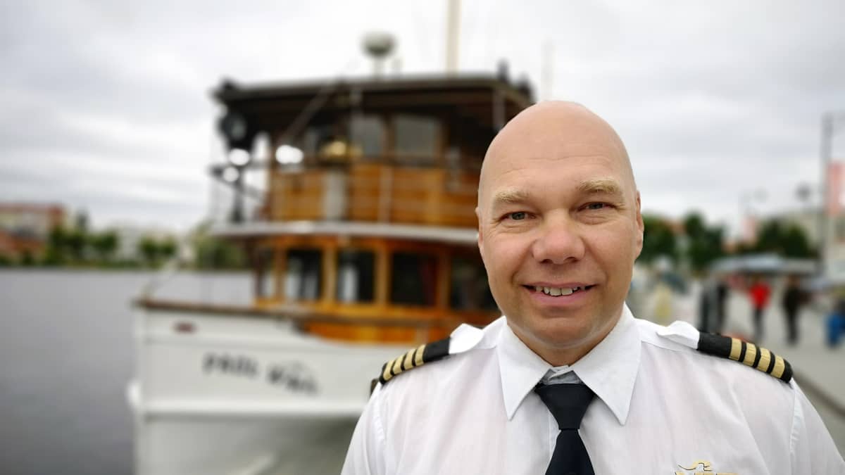 Janne Leinosen laivastoon kuuluu tällä hetkellä useita Savonlinnan satamasta käsin operoivia aluksia.