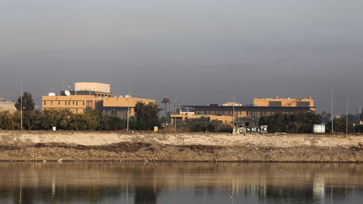 Yhdysvaltain Bagdadin suurlähetystö kuvattuna 3. tammikuuta.