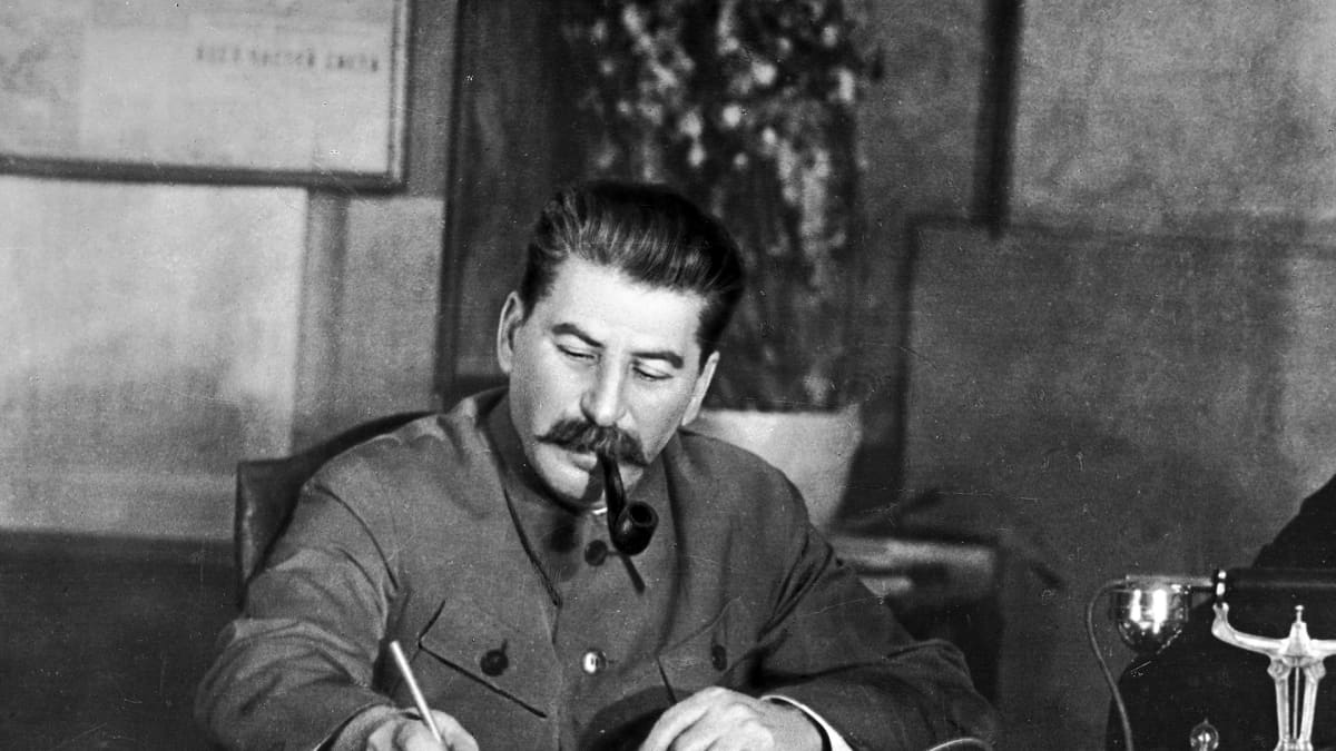 Josif Stalin 