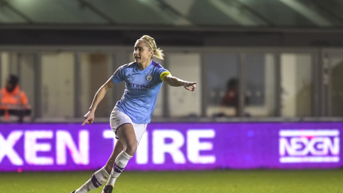 Steph Houghton 