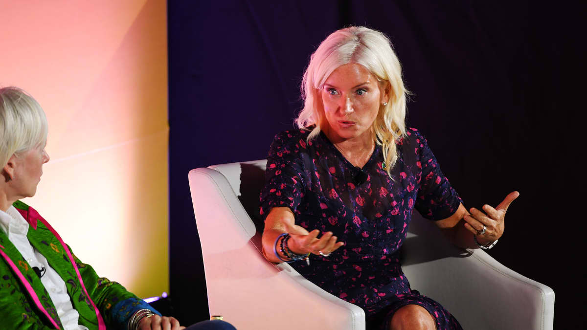 Carolyn Everson puhui seminaarissa syyskuussa 2019.