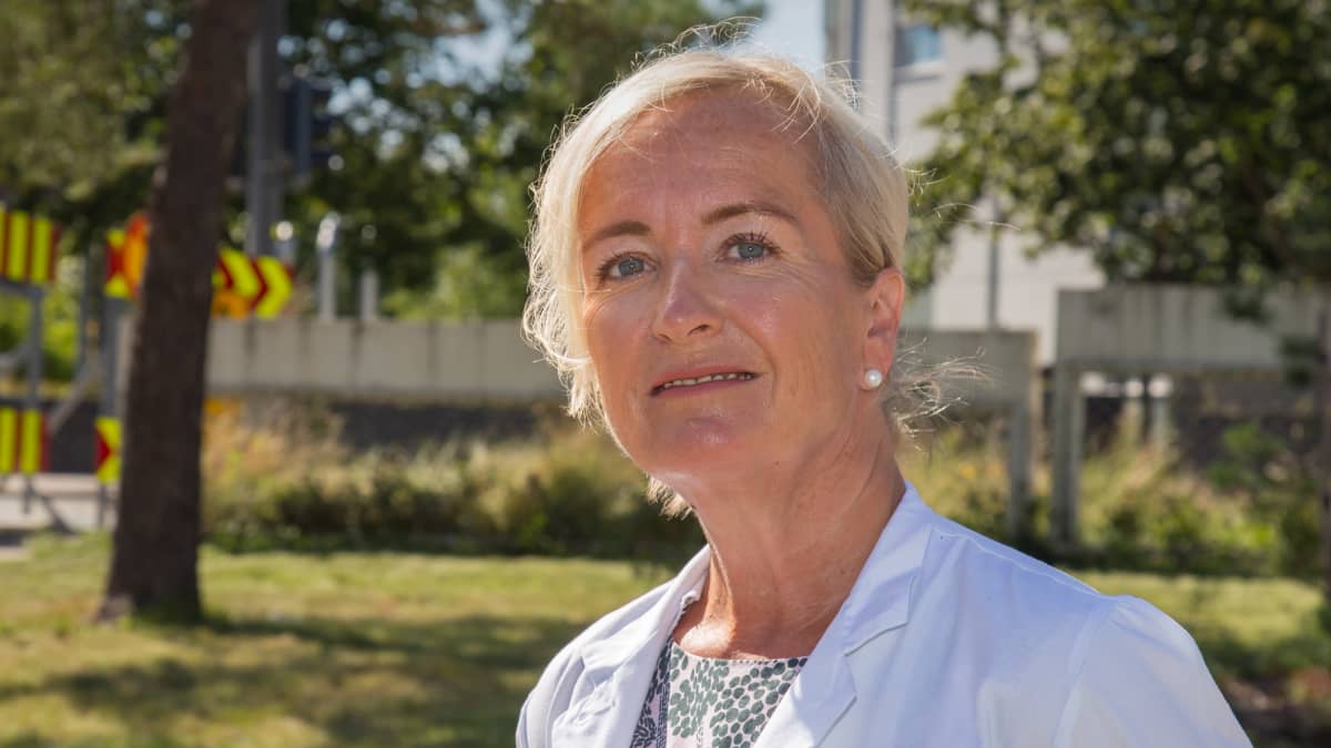 johtava ylilääkäri Johanna Mattson, HUSin Syöpäkeskus