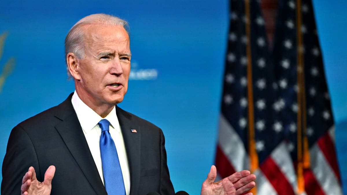 Demokraattien Joe Biden pitämässä puhetta Wilmingtonissa.