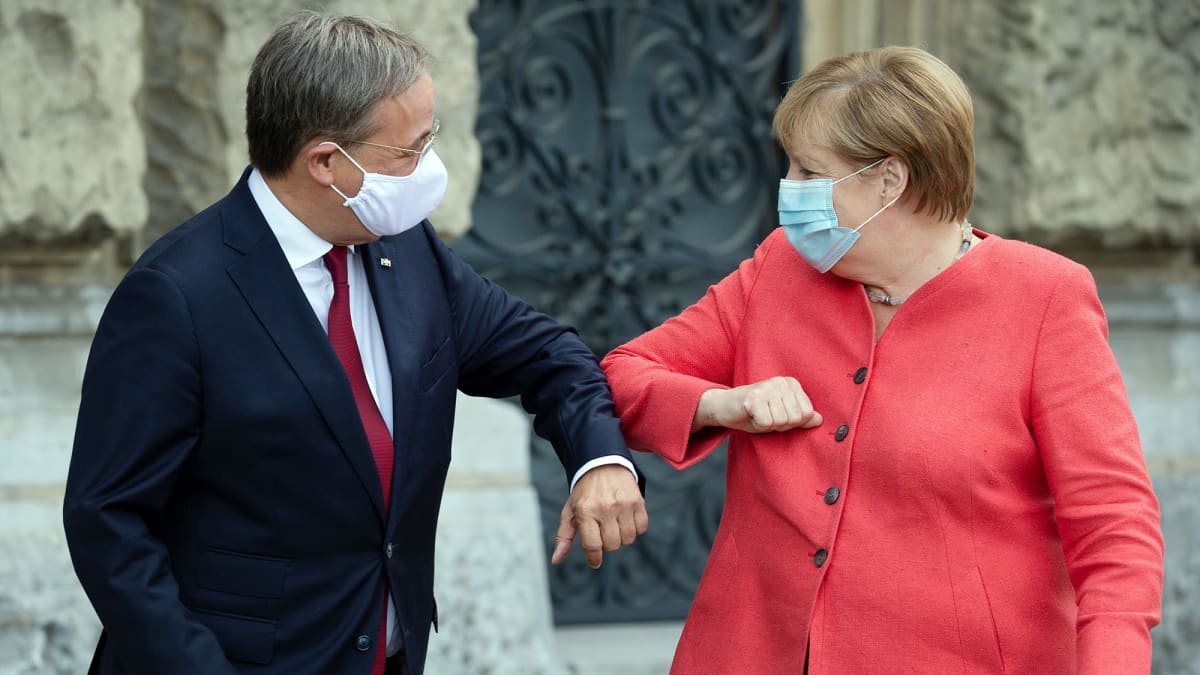 Angela Merkel ja Armin Laschet.