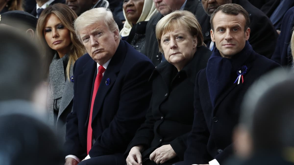 Yhdysvaltain presidenttipari Melania ja Donald Trump sekä Saksan liittokansleri Angela Merkel ja Ranskan presidentti Emmanuel Macron 