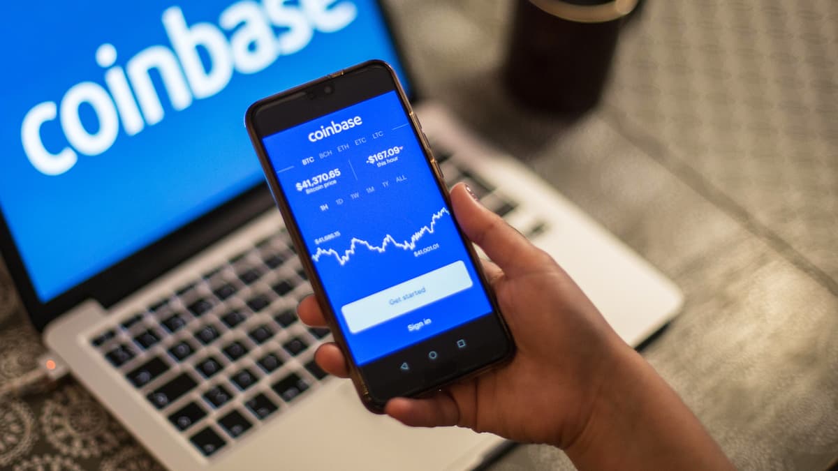 Coinbase-appi kännykän näytöllä.