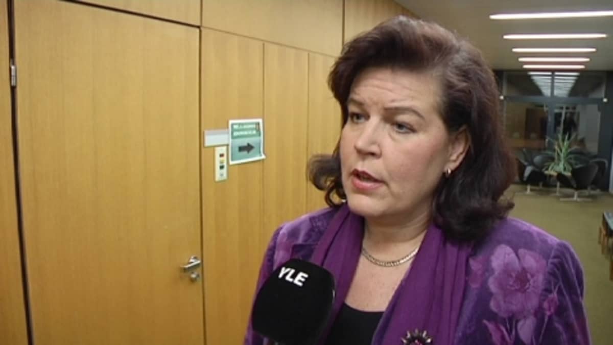 Anne Holmlund