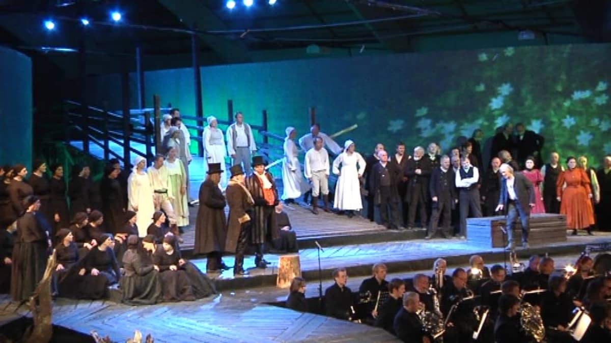 Kuva oopperan kesän 2009 esityksestä.