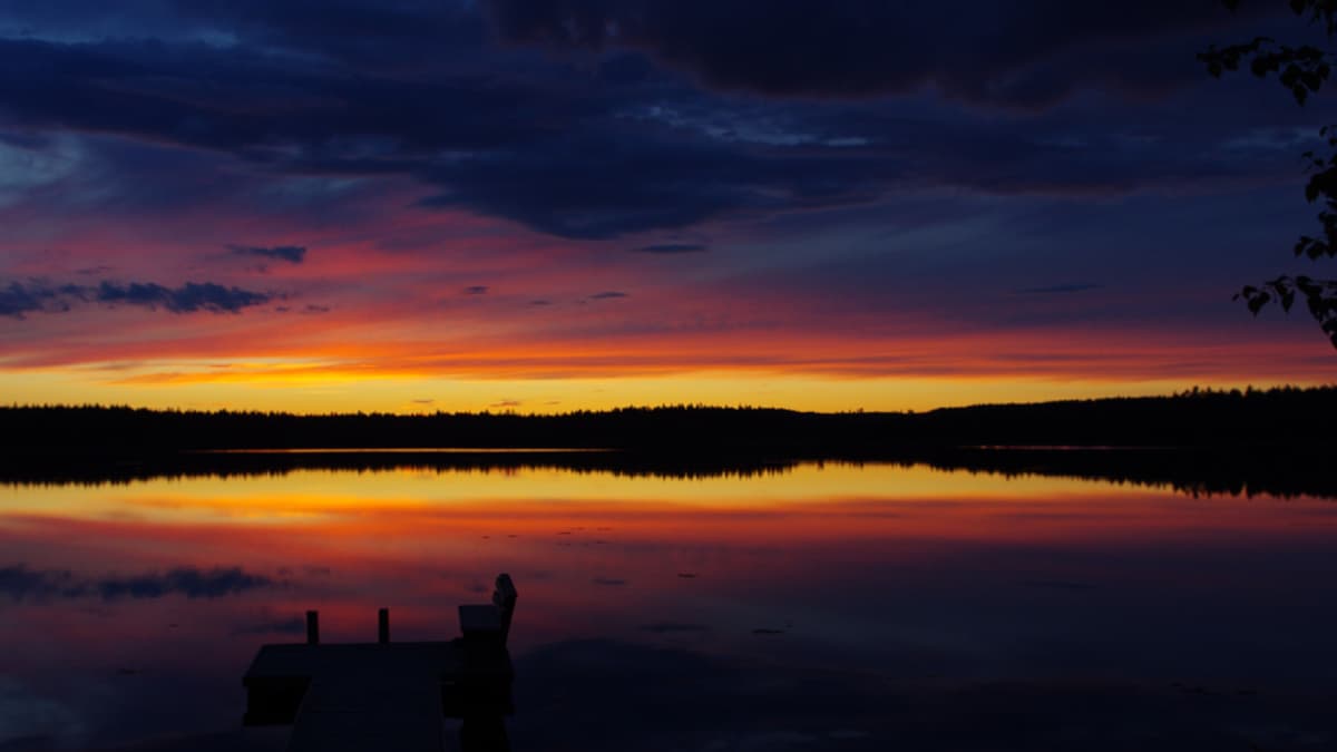 Elokuinen ilta Mäntyjärvellä