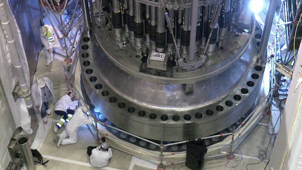Olkiluoto 3 -reaktorin asennustöitä heinäkuussa 2014.