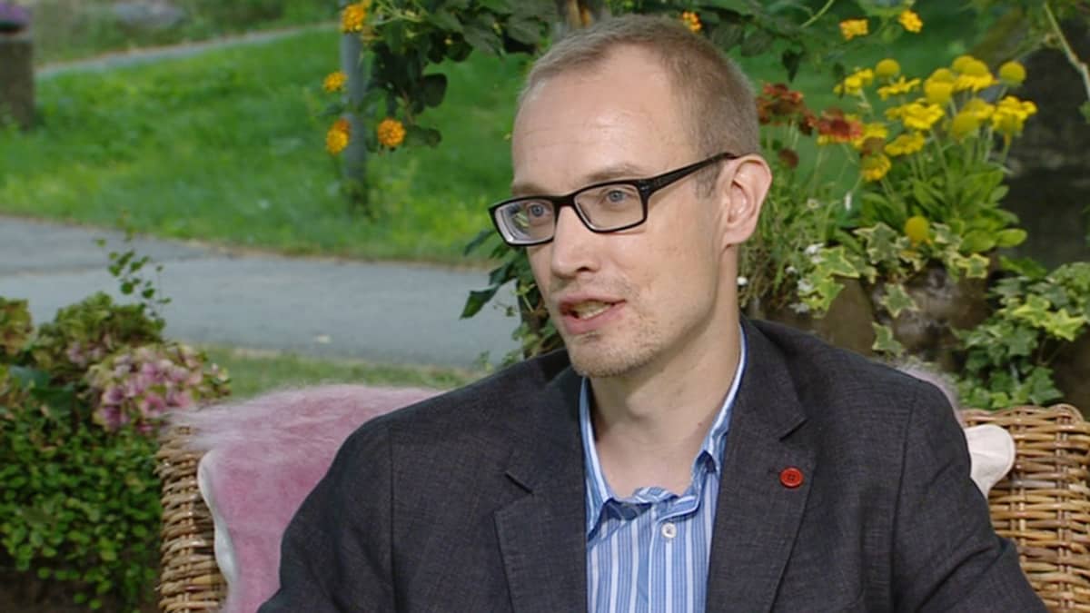 Sotamuseon näyttelypäällikkö Lauri Haavisto.