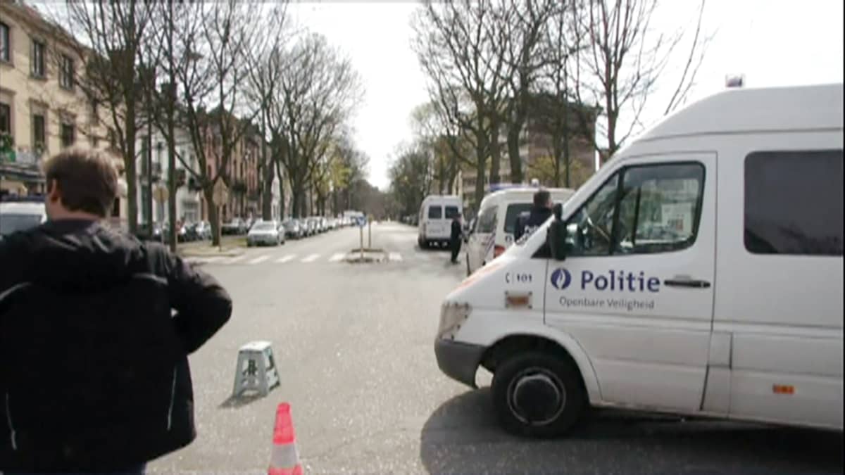 Poliisioperaatio Brysselin  Etterbeekissä.