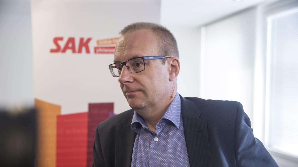 SAK:n puheenjohtaja Jarkko Eloranta.