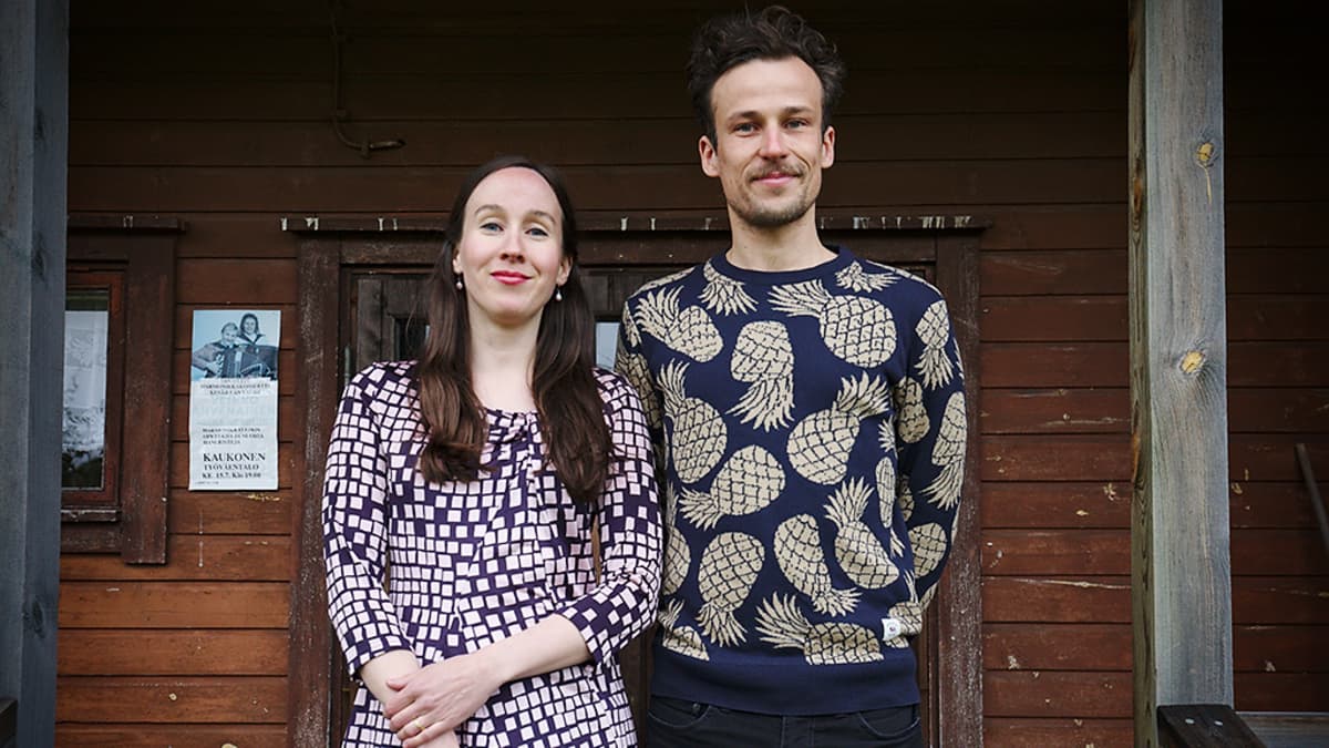 Hiljaisuus-festivaalin taiteelliset johtajat, Outi Tarkiainen ja Sakari Männistö.