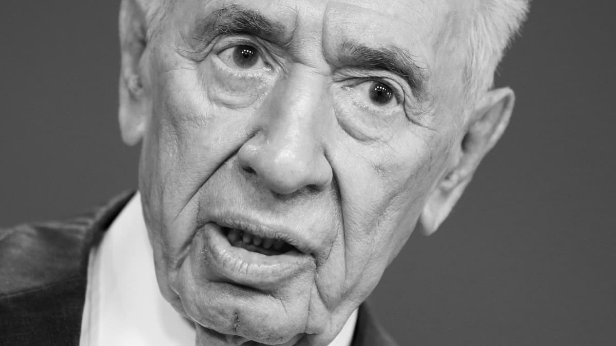 Shimon Peres.