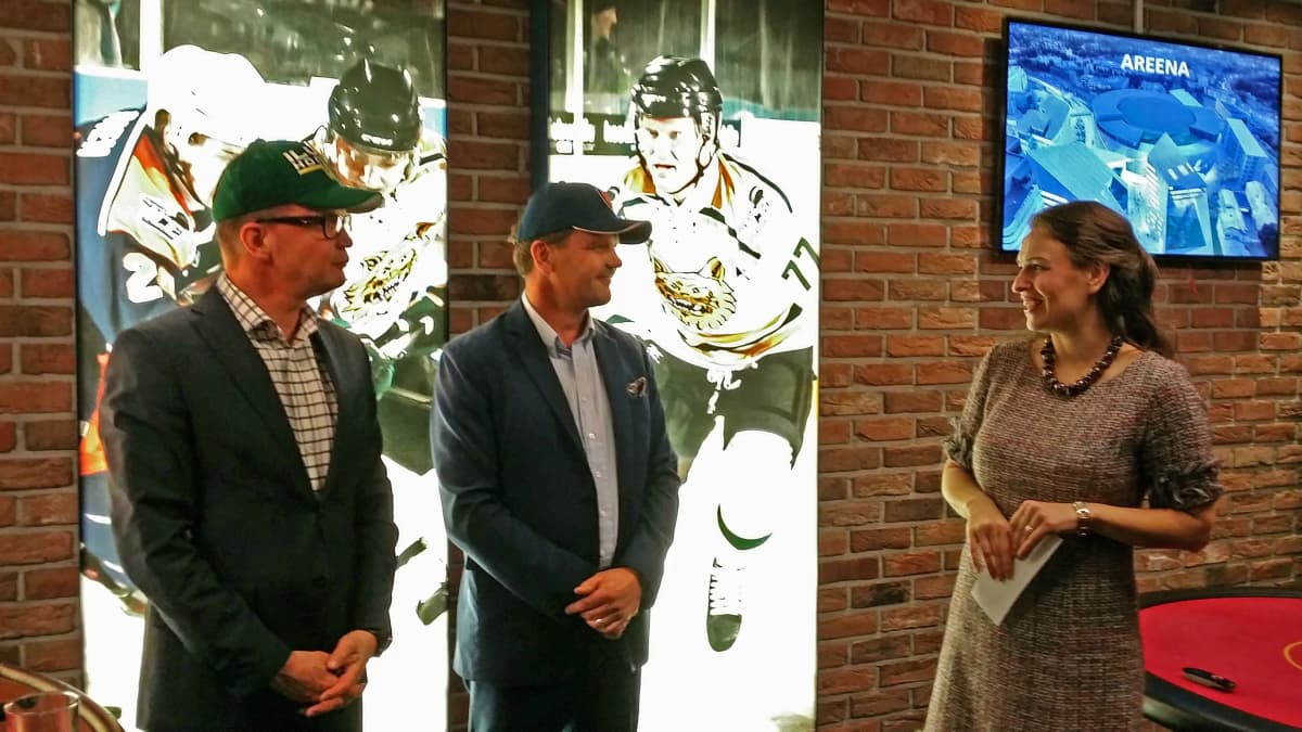Veli-Pekka Nummikoski, Timo Kiiskinen ja Anna-Kaisa Ikonen
