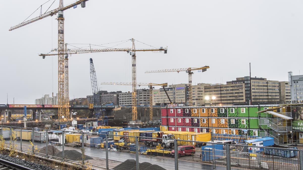 Kauppakeskus Triplan rakennustyömaa Pasilassa Helsingissä 28. lokakuuta 2016.