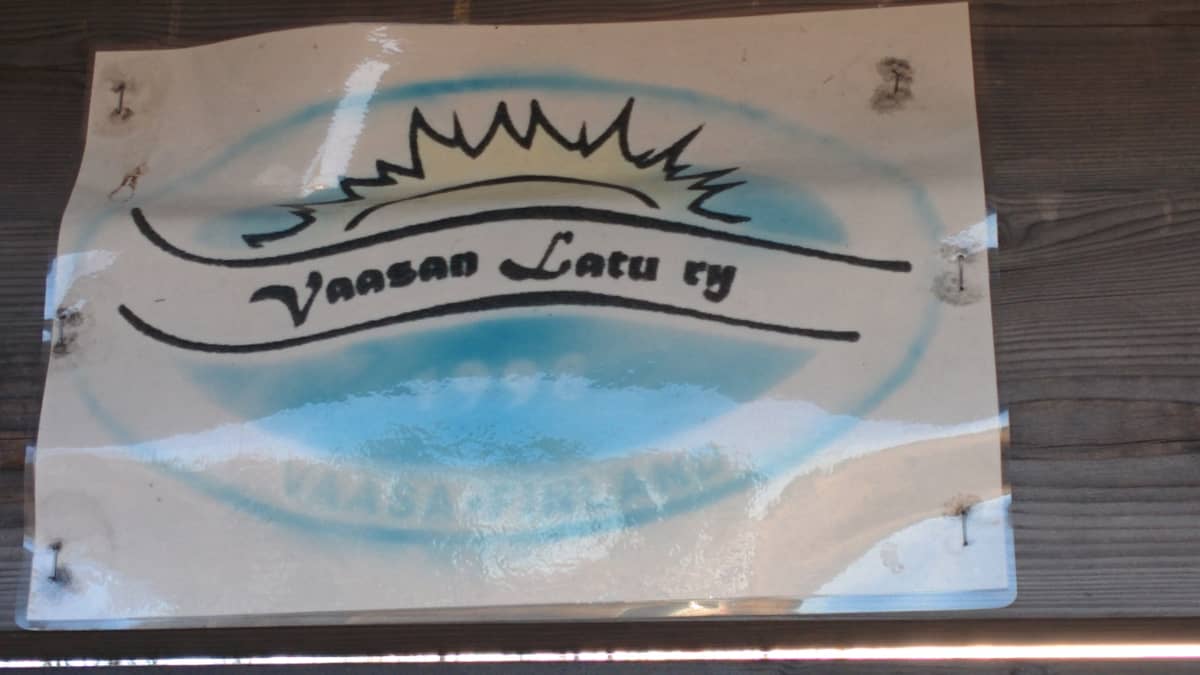 Vaasan latu asentaa sähköisen vieraskirjan avaimia kaikkiaan kuusi.