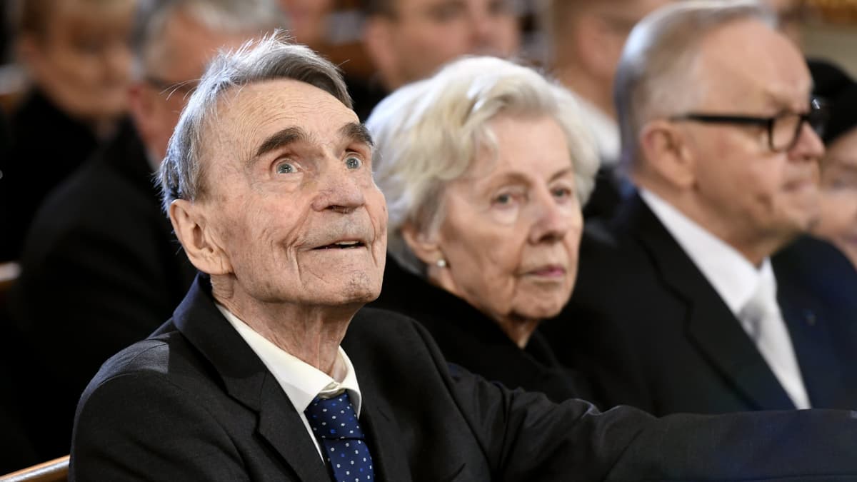 Presidentti Mauno Koivisto ja rouva Tellervo Koivisto osallistuivat itsenäisyyspäivän ekumeeniseen juhlajumalanpalvelukseen Helsingin tuomiokirkossa 6. joulukuuta 2016.
